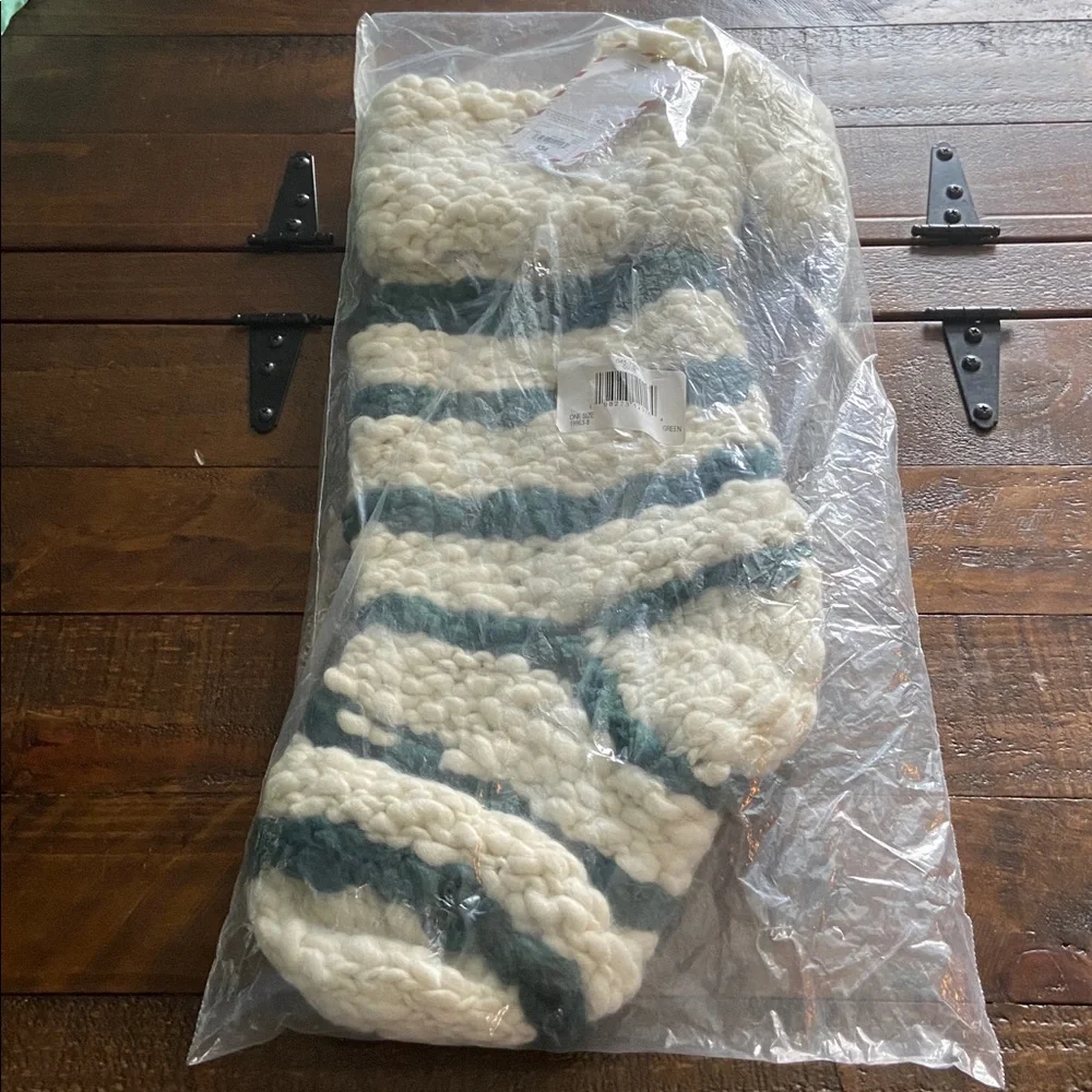 Chunky Knit Striped Stocking - Cream and Green